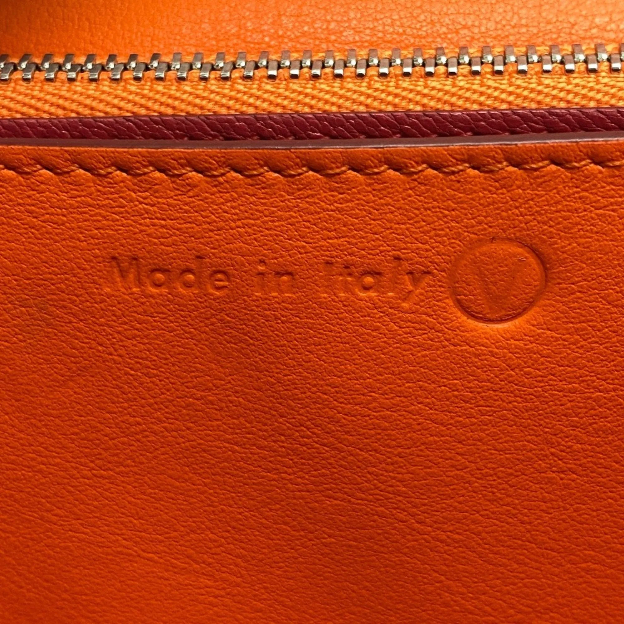 CELINE Classic Shoulder Bag