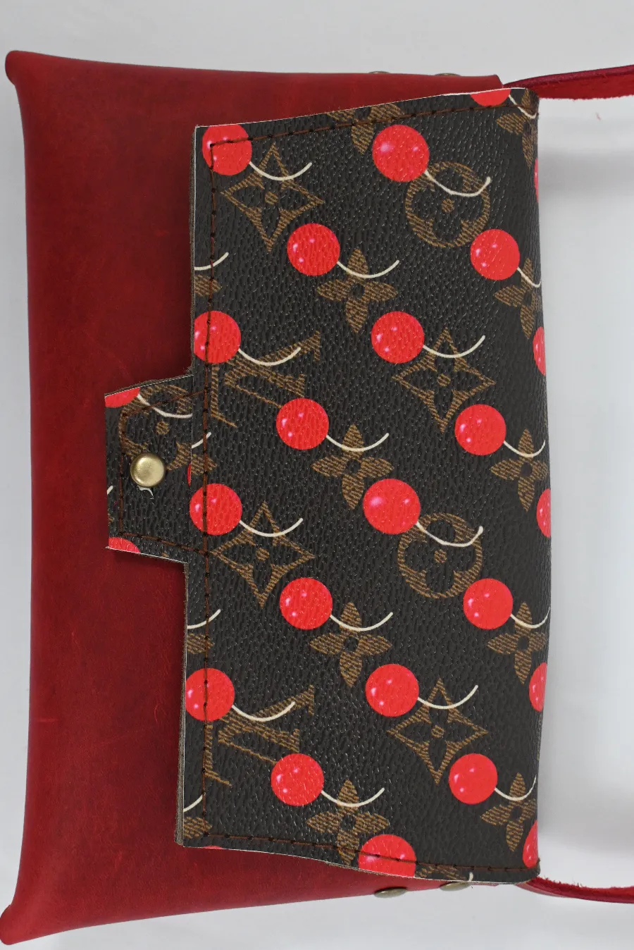 Cherry cross body