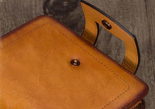 Chic Womens Short Leather Clutch Wallet With Coin Pocket and Card Holders for Women