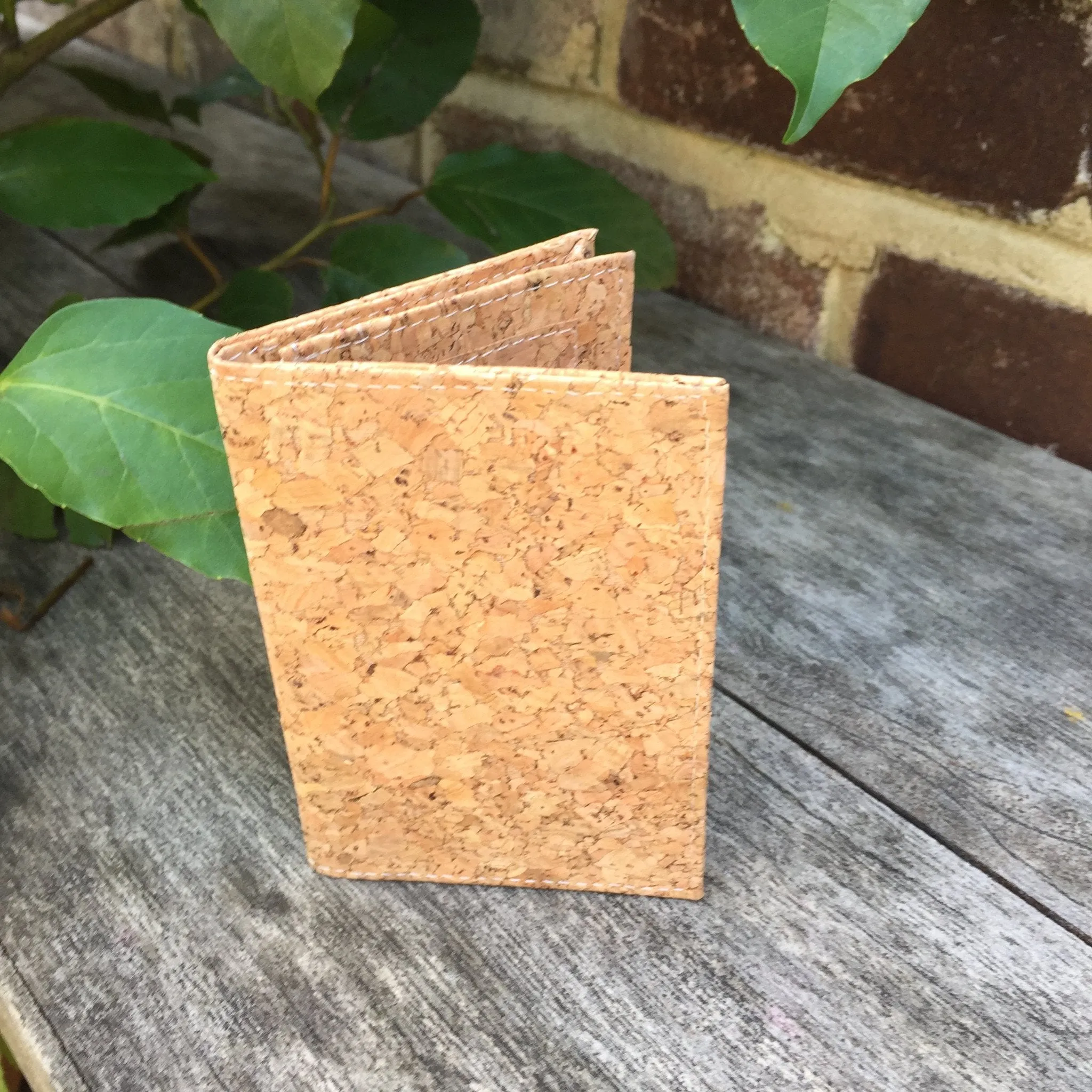 Kevin Bi-Fold Cork Card Holder in Classic
