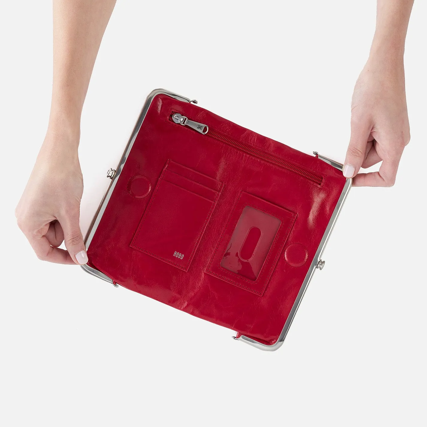 Lauren Clutch-Wallet in Polished Leather - Claret
